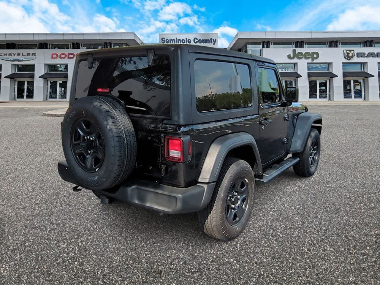 Thumbnail: 2025 Jeep Wrangler - 8