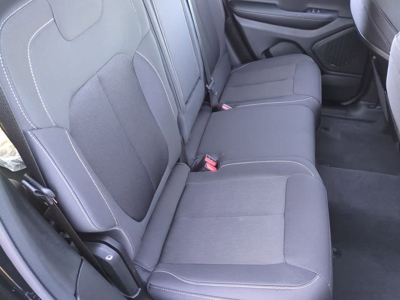 Thumbnail: 2025 Jeep Grand Cherokee - 22