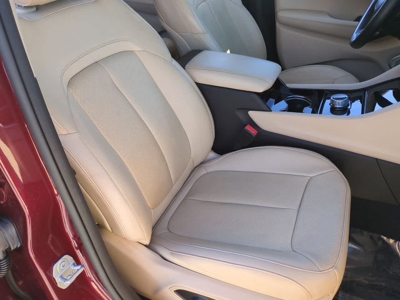 Thumbnail: 2022 Jeep Grand Cherokee L - 23