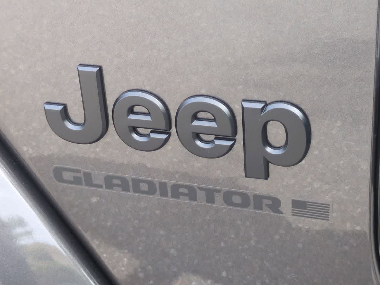 Thumbnail: 2026 Jeep Gladiator - 12