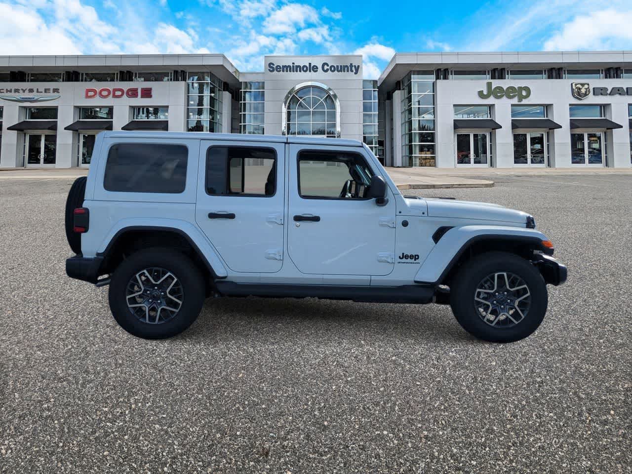 Thumbnail: 2026 Jeep Wrangler - 9