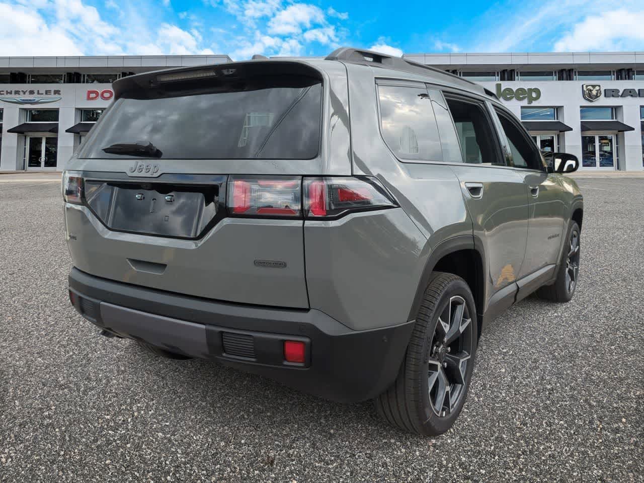 Thumbnail: 2026 Jeep Cherokee - 8