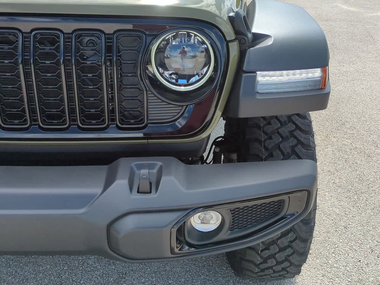 Thumbnail: 2025 Jeep Wrangler - 11