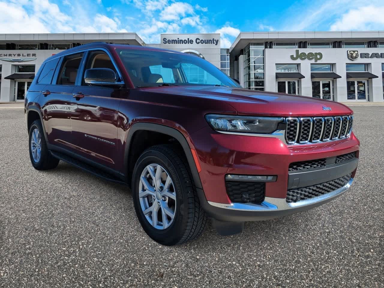 Thumbnail: 2022 Jeep Grand Cherokee L - 2