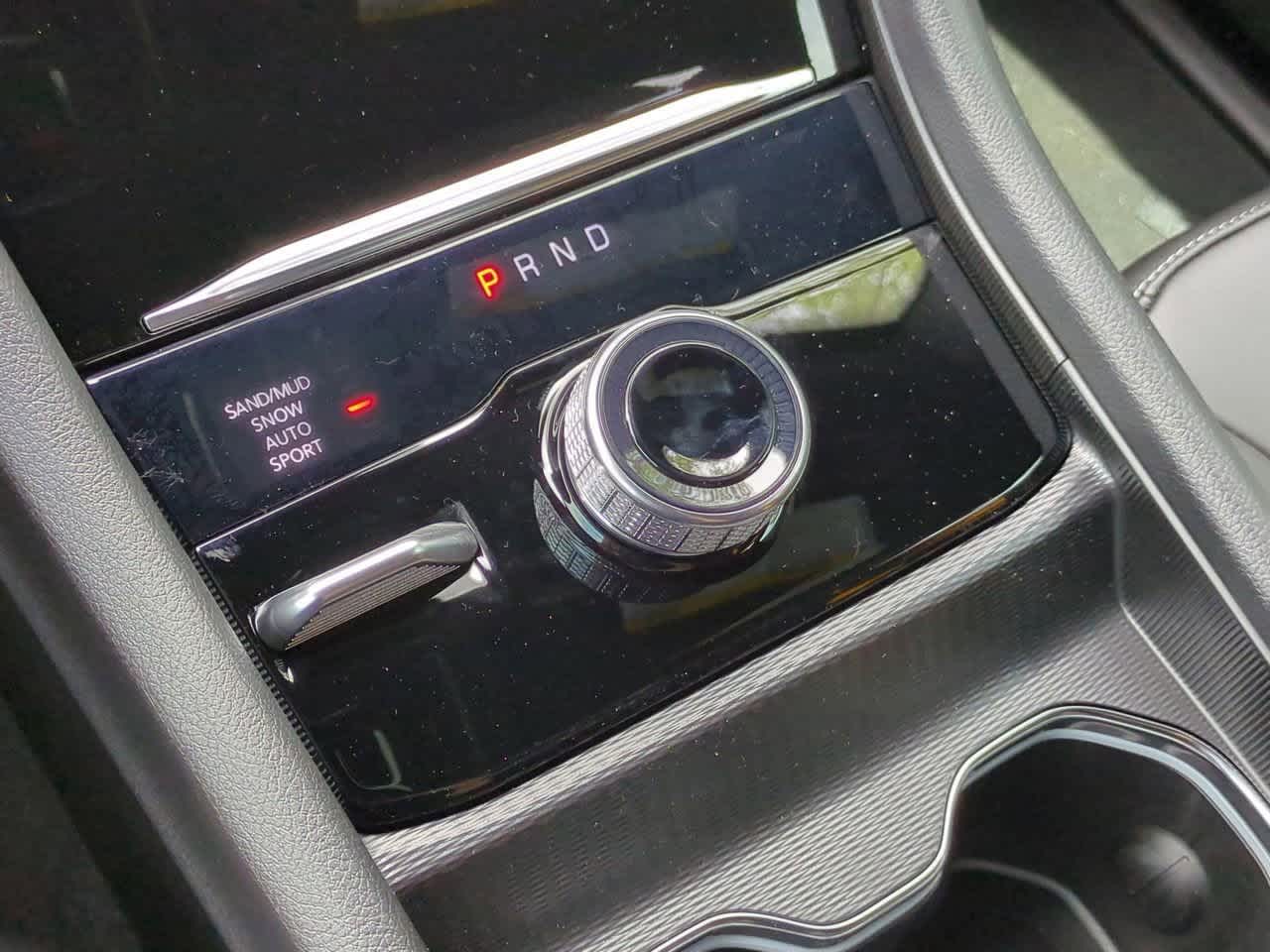 Thumbnail: 2025 Jeep Grand Cherokee - 33