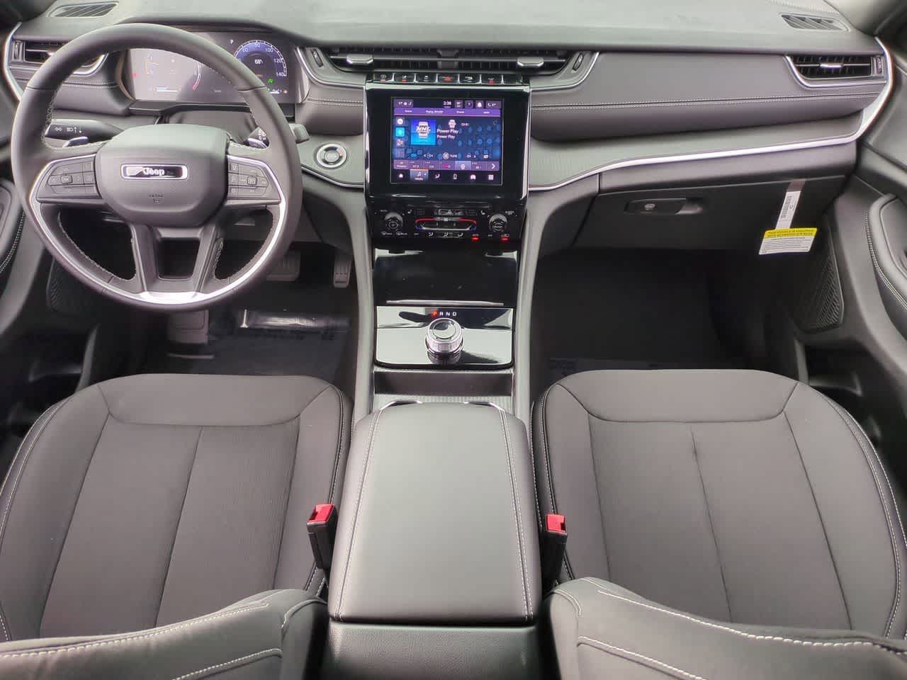 Thumbnail: 2025 Jeep Grand Cherokee - 16