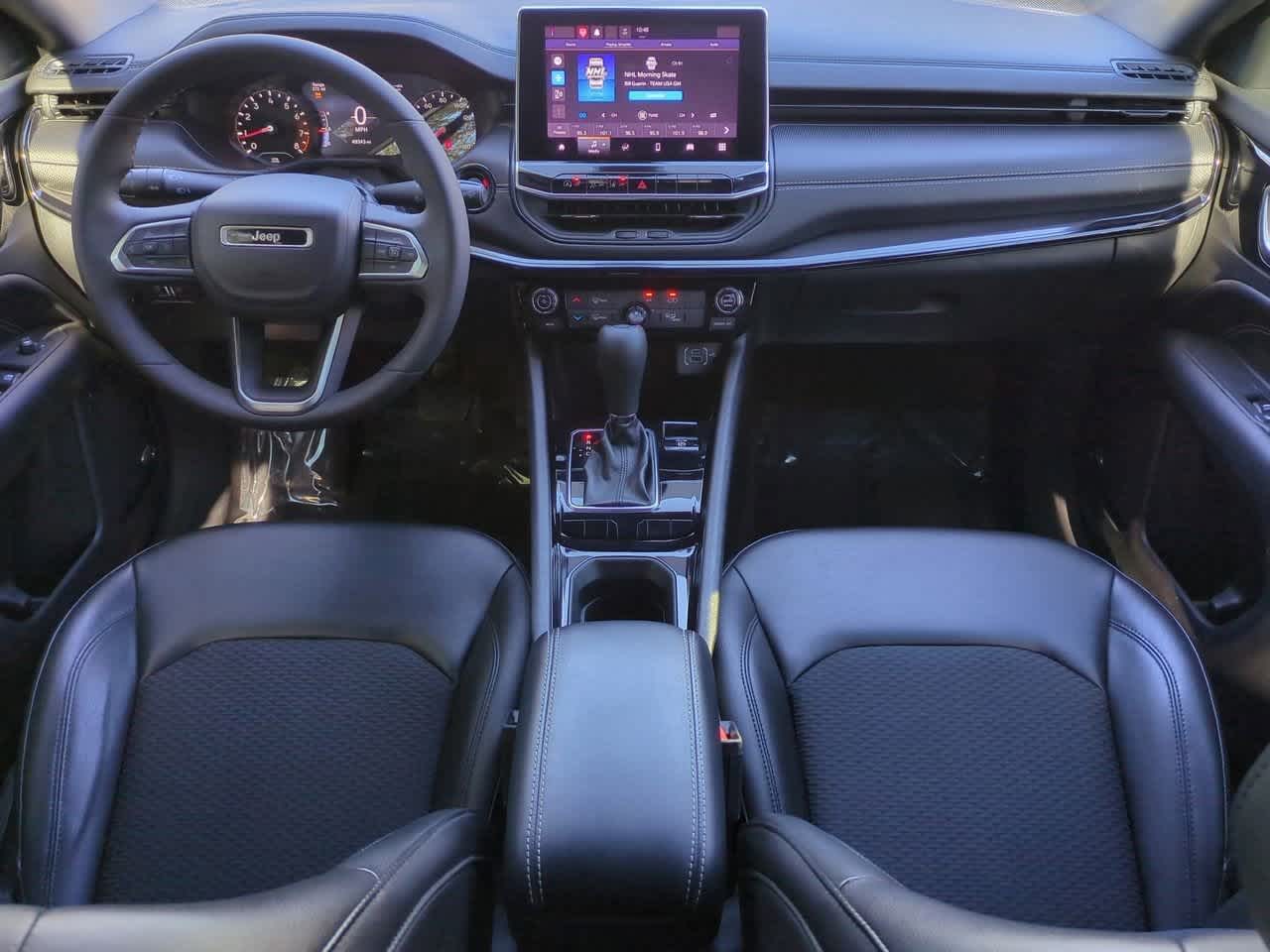 Thumbnail: 2022 Jeep Compass - 16