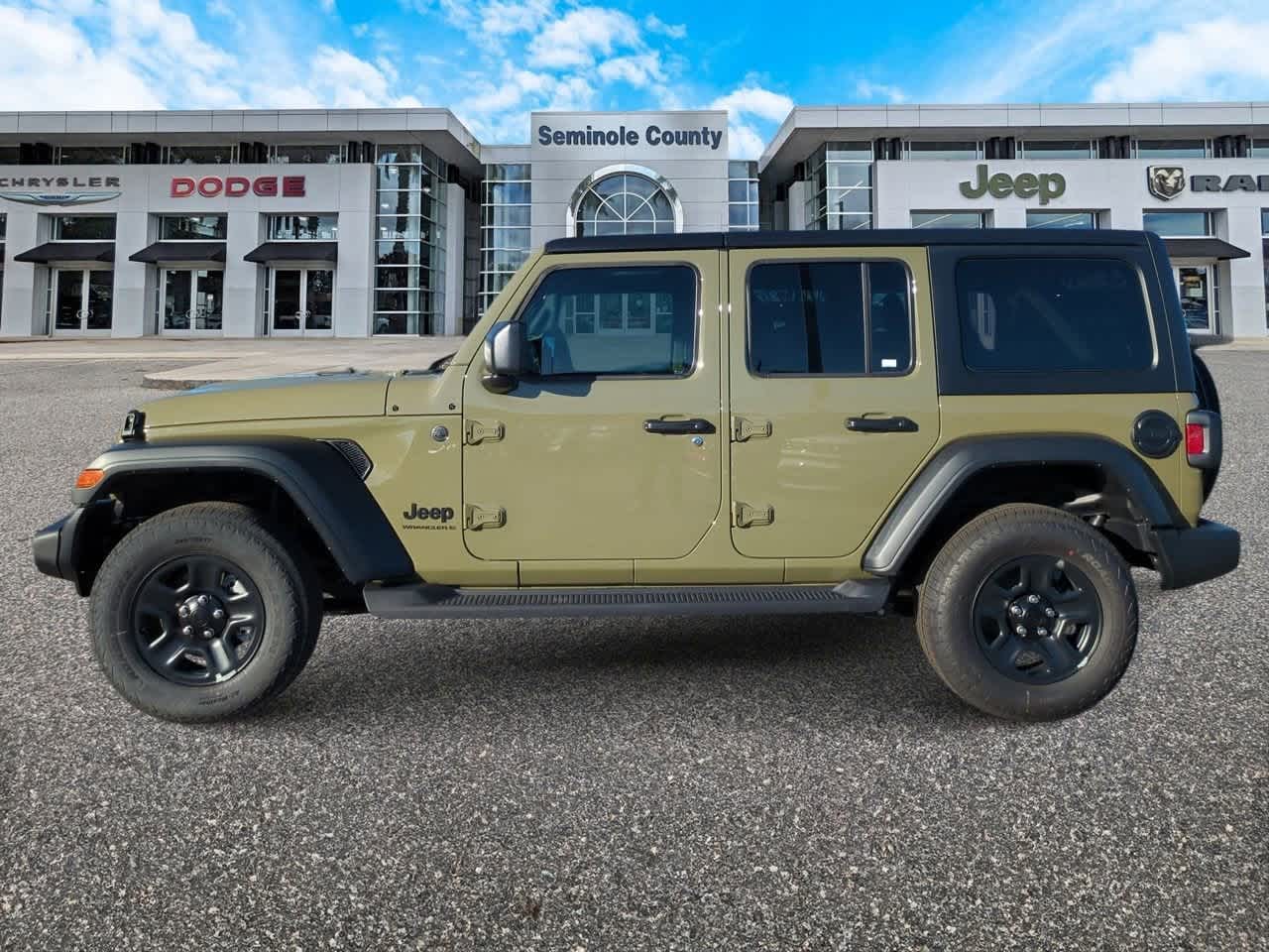 Thumbnail: 2026 Jeep Wrangler - 5