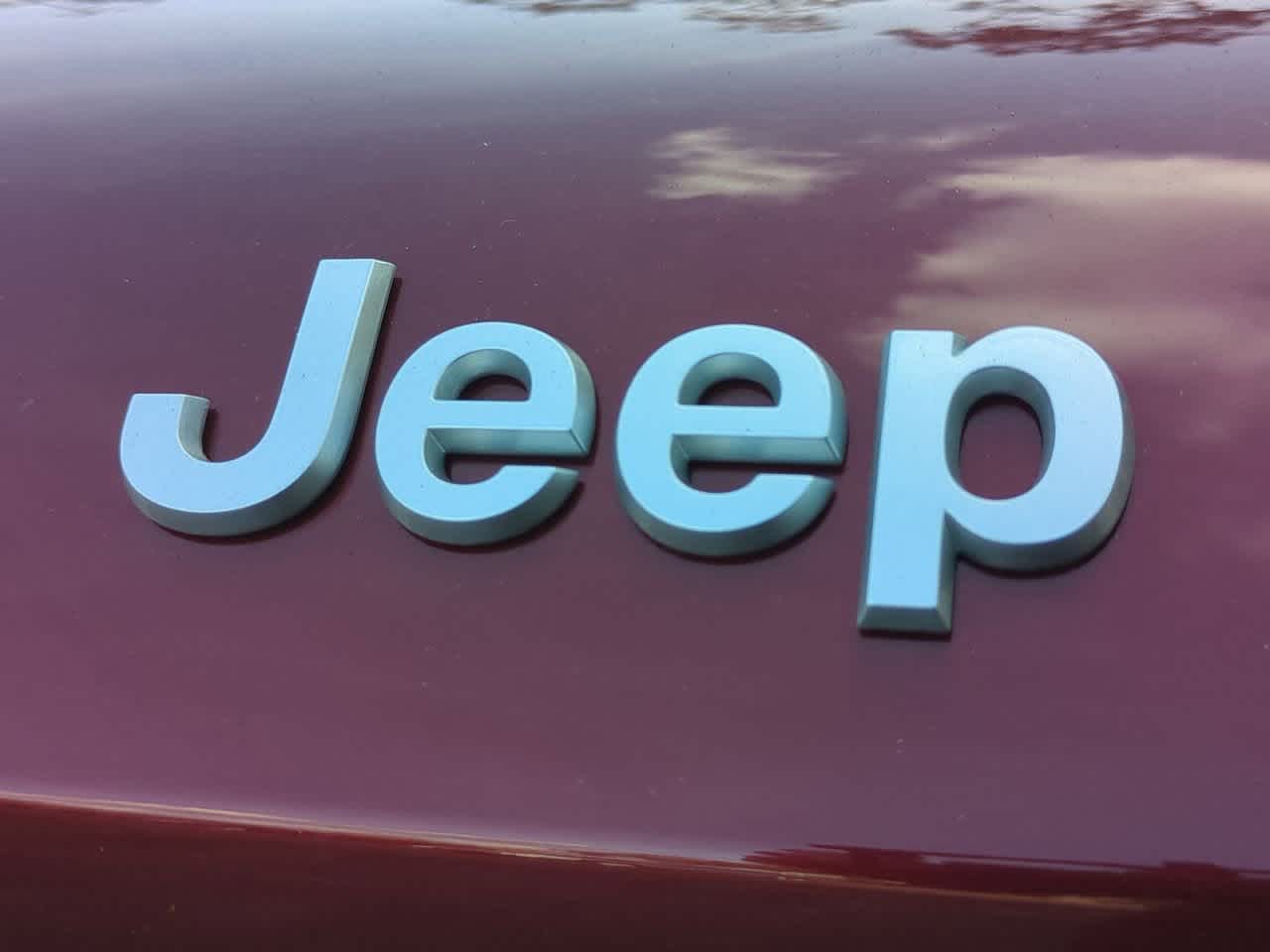 Thumbnail: 2025 Jeep Grand Cherokee L - 12