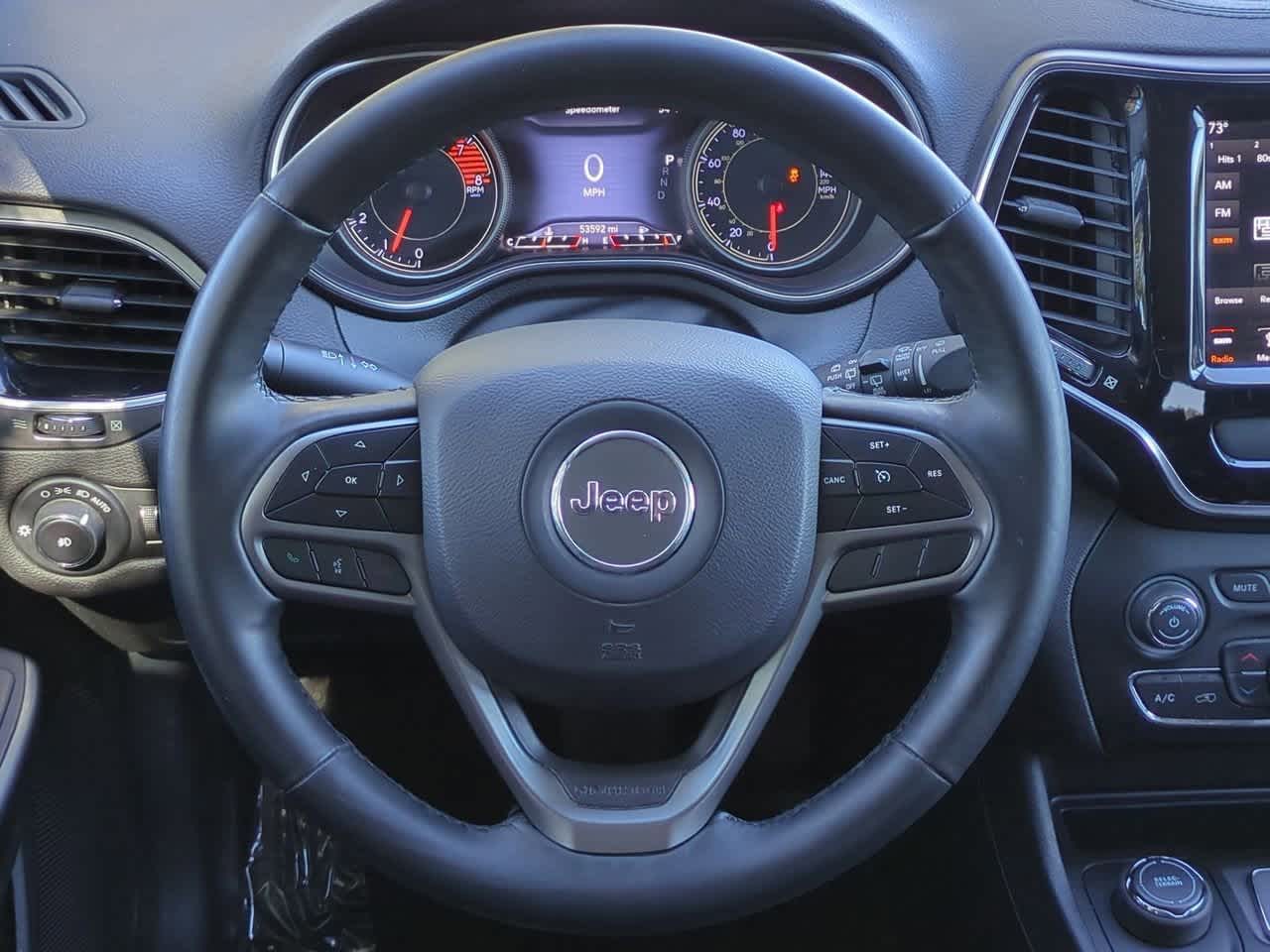 Thumbnail: 2019 Jeep Cherokee - 24