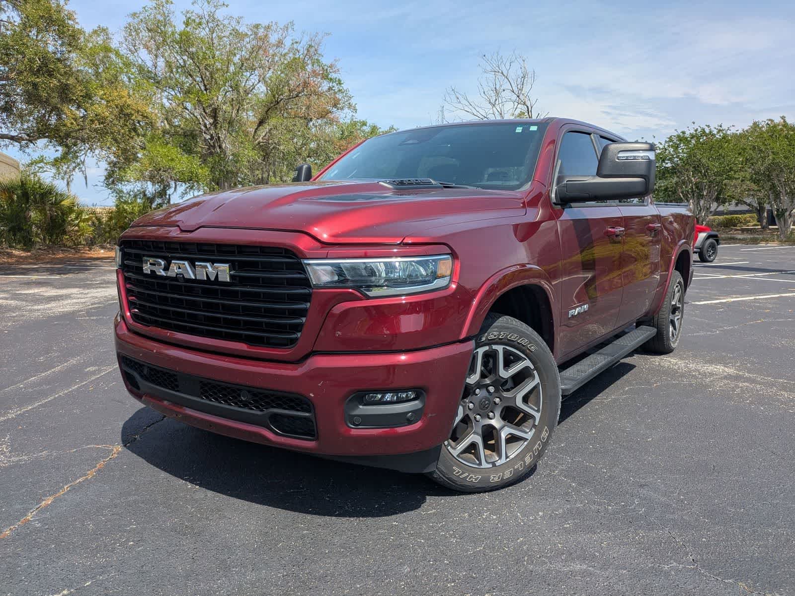Thumbnail: 2025 RAM 1500 - 1