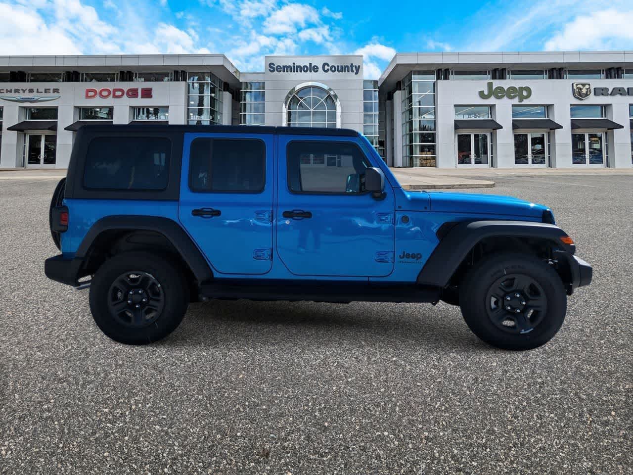 Thumbnail: 2026 Jeep Wrangler - 9