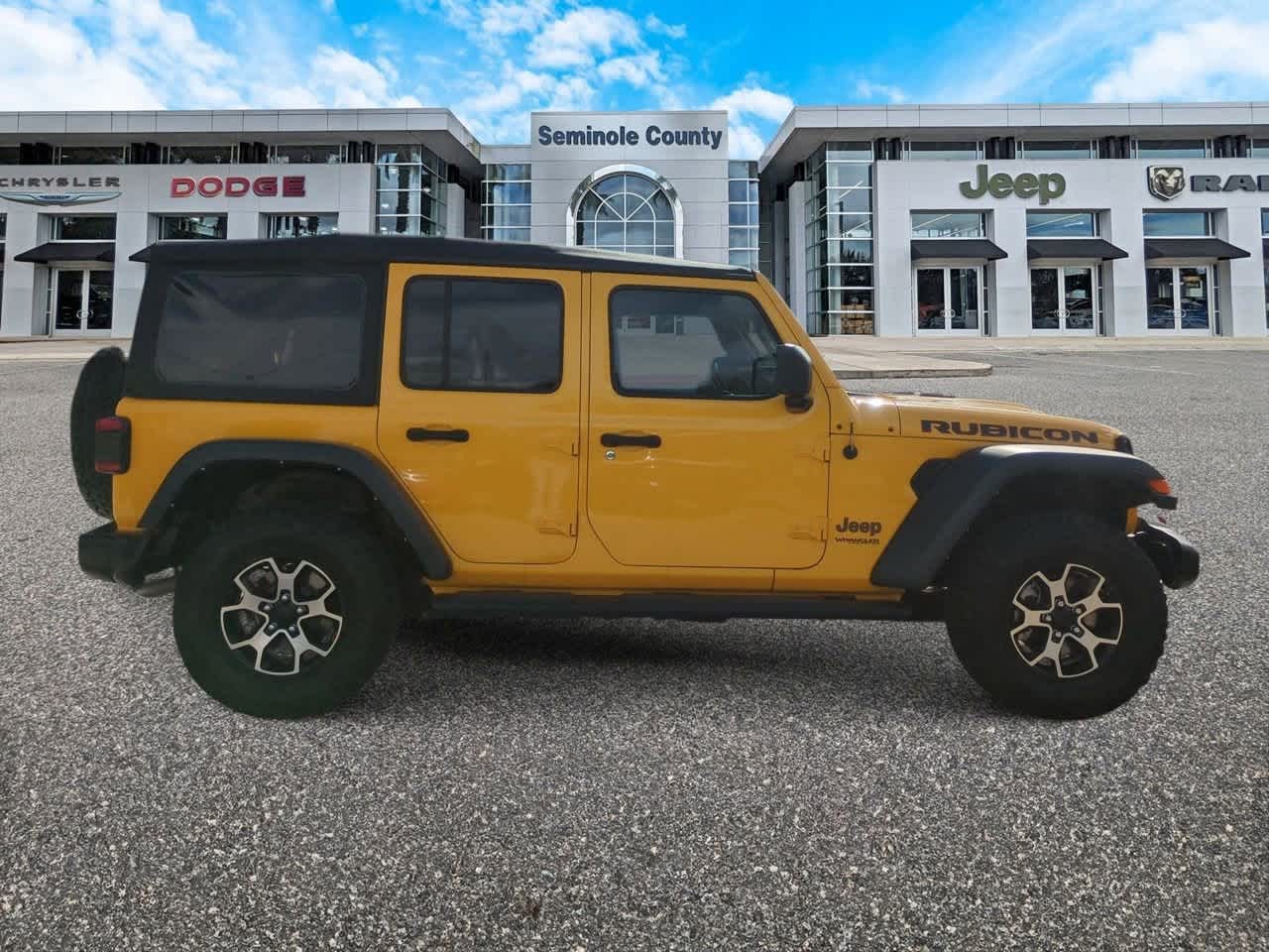 Thumbnail: 2021 Jeep Wrangler - 9