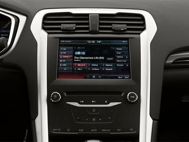 Thumbnail: 2013 Ford Fusion - 10