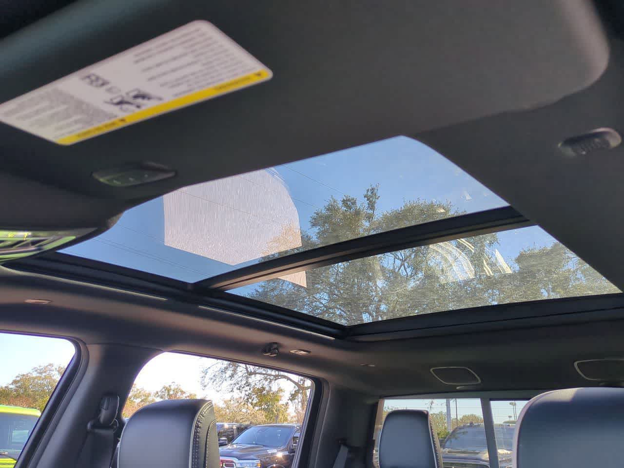 Thumbnail: 2026 RAM 1500 - 19