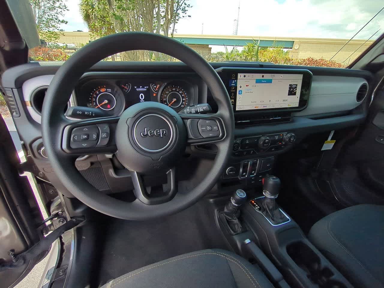 Thumbnail: 2025 Jeep Wrangler - 16