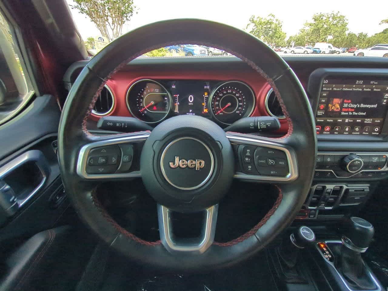 Thumbnail: 2022 Jeep Gladiator - 23