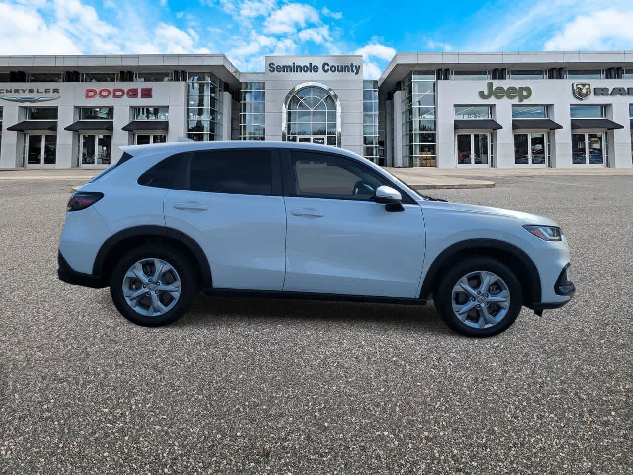 Thumbnail: 2023 Honda HR-V - 9