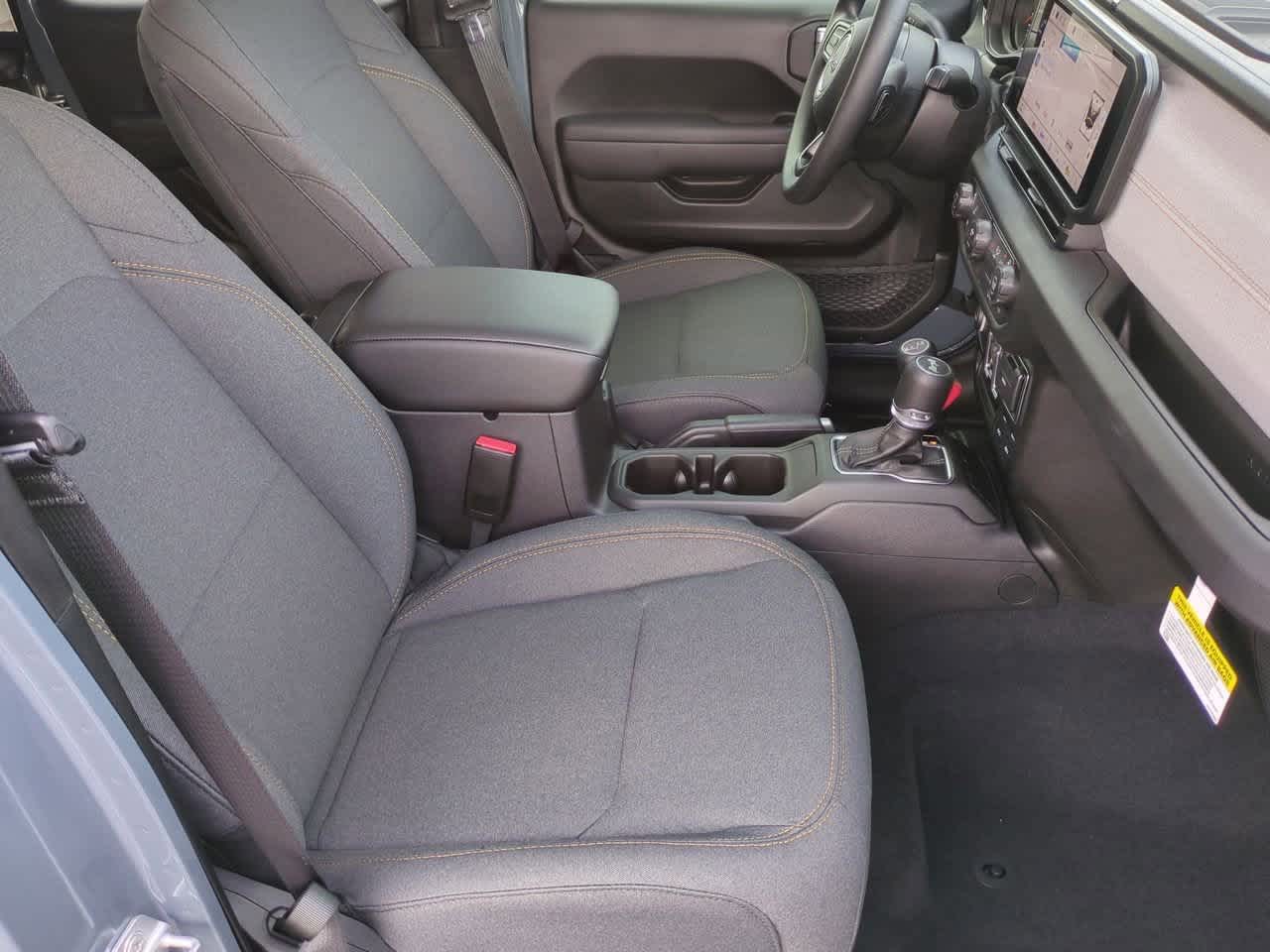 Thumbnail: 2025 Jeep Wrangler - 22