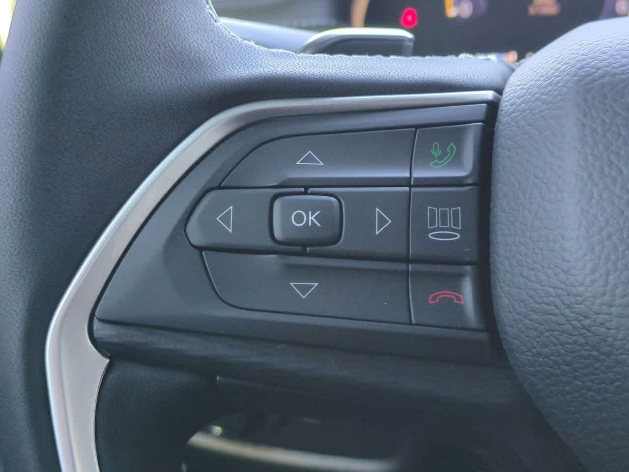 Thumbnail: 2025 Jeep Grand Cherokee L - 25