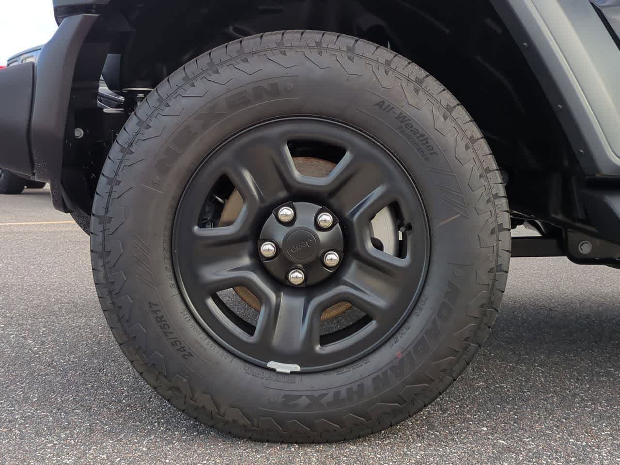 Thumbnail: 2026 Jeep Wrangler - 14