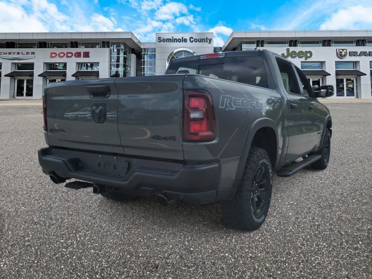 Thumbnail: 2026 RAM 1500 - 8