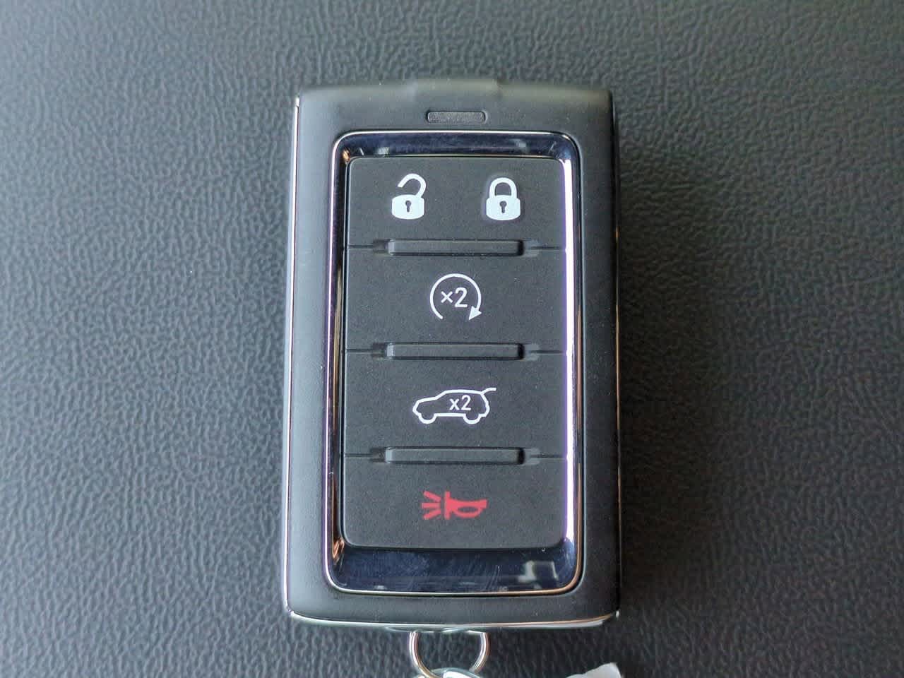 Thumbnail: 2025 Jeep Grand Cherokee - 36