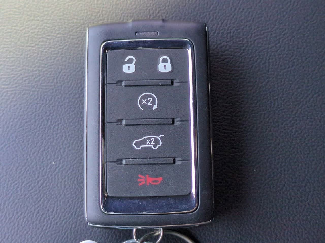 Thumbnail: 2025 Jeep Grand Cherokee - 35