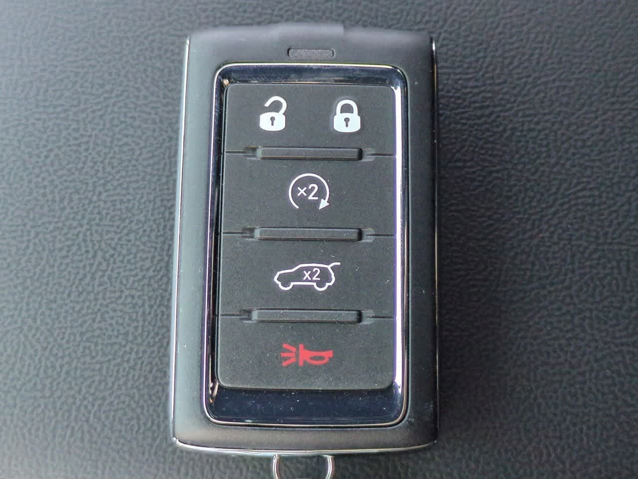 Thumbnail: 2025 Jeep Grand Cherokee - 35