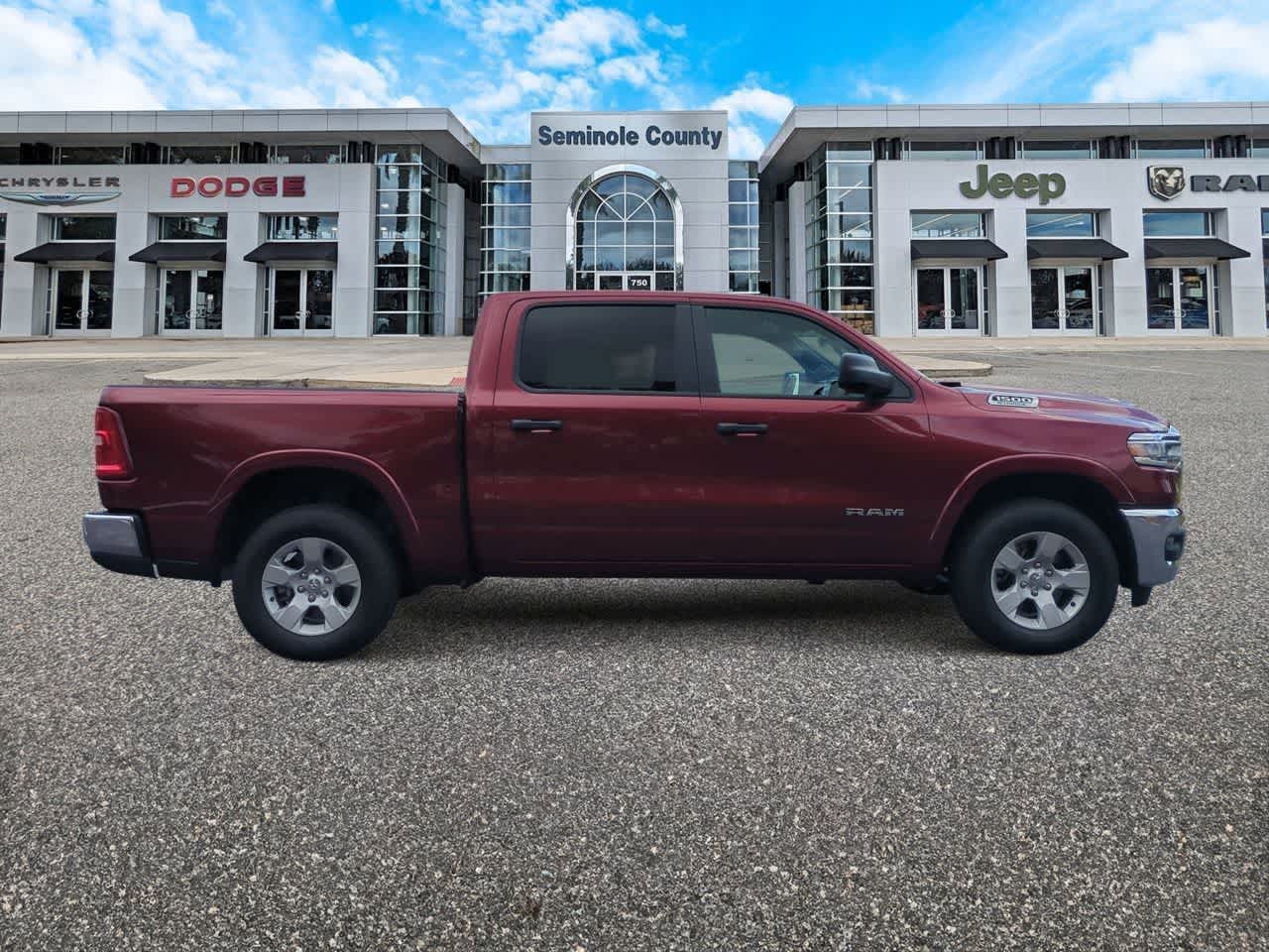 Thumbnail: 2025 RAM 1500 - 9
