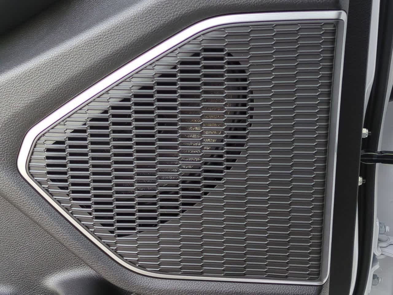 Thumbnail: 2025 Jeep Grand Cherokee - 32