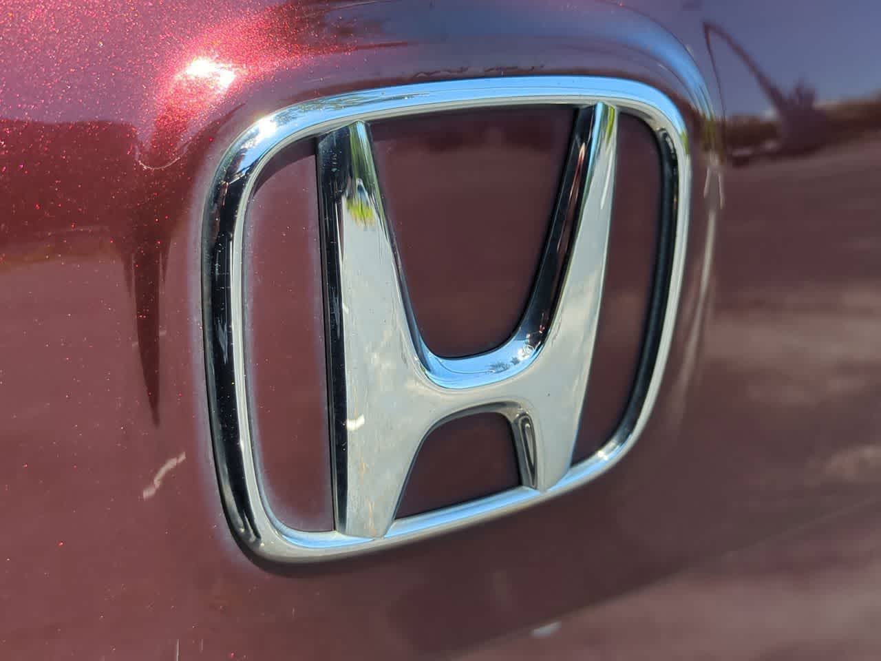 Thumbnail: 2019 Honda Pilot - 12