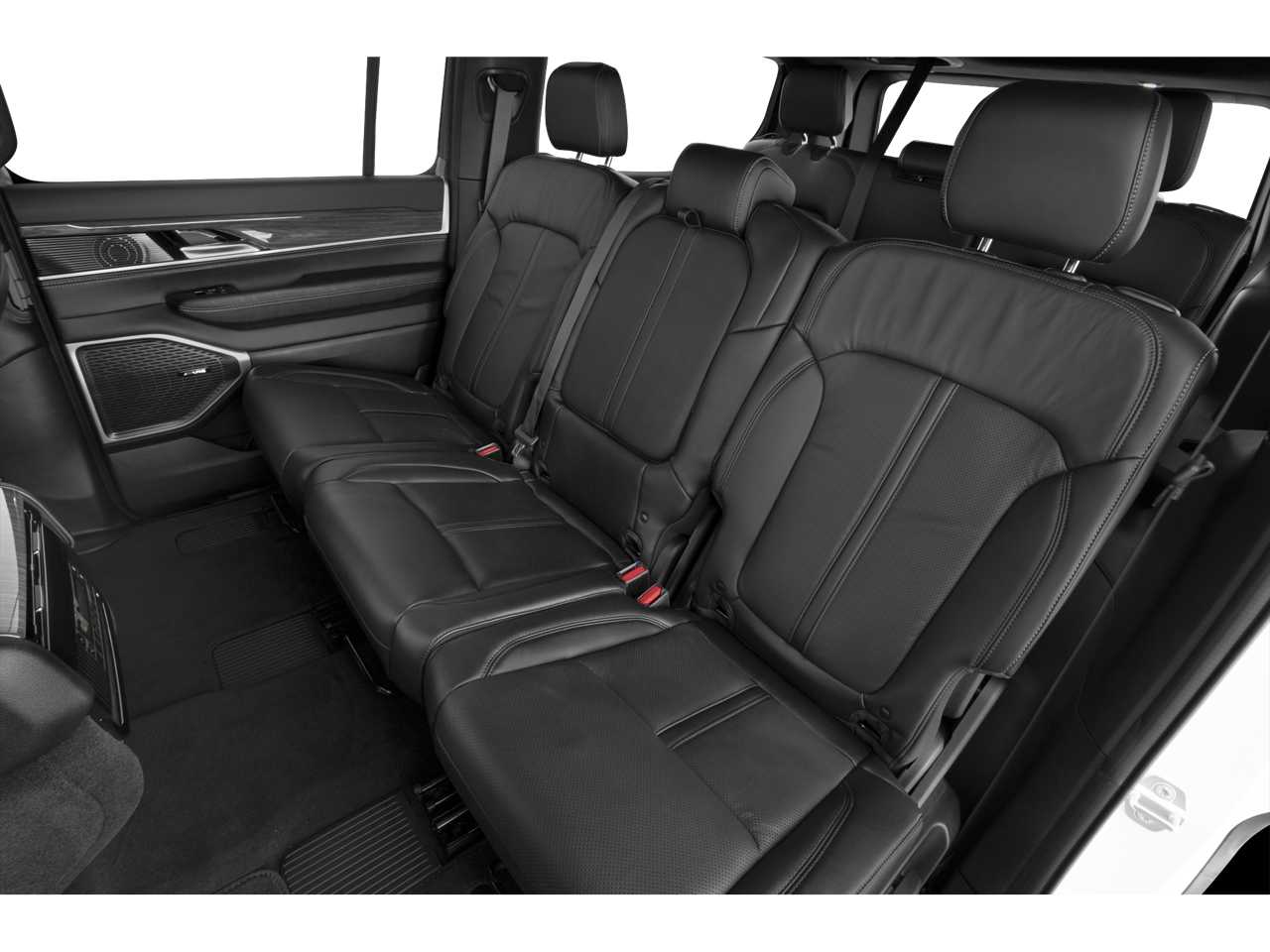 Thumbnail: 2022 Jeep Wagoneer - 17