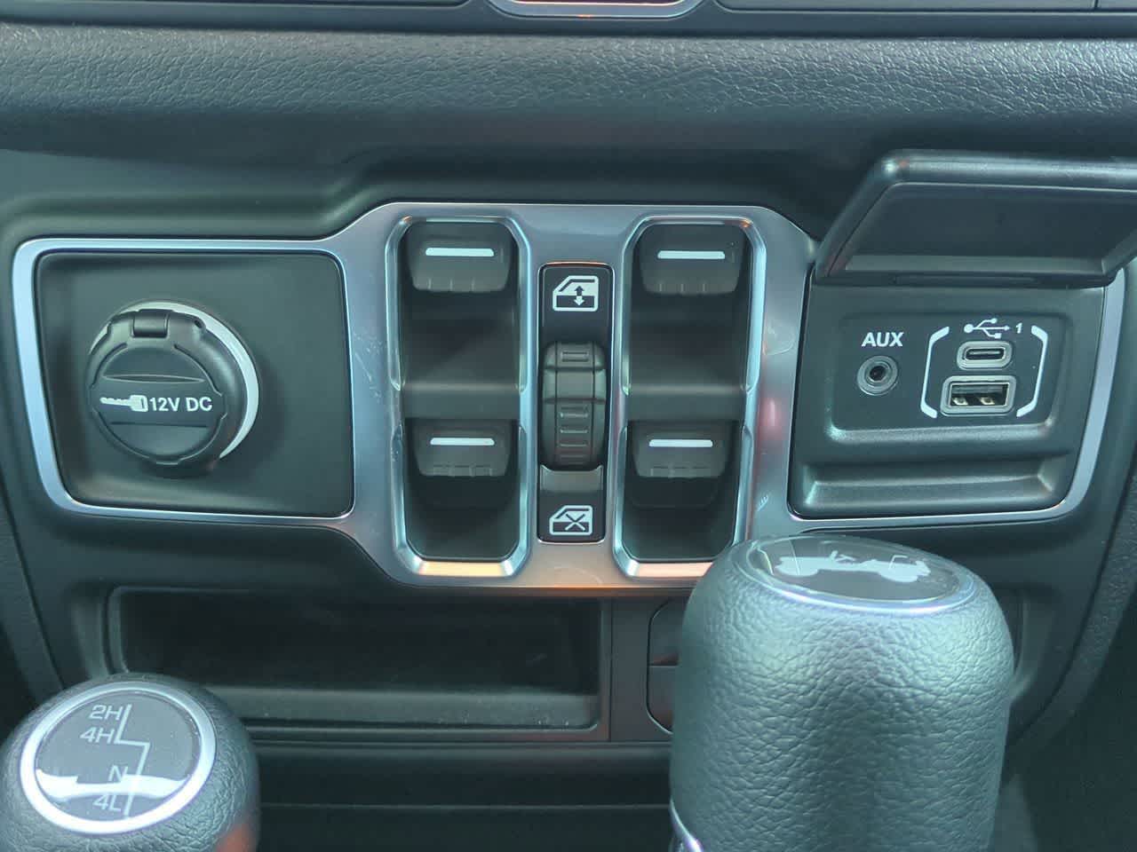 Thumbnail: 2026 Jeep Wrangler - 30