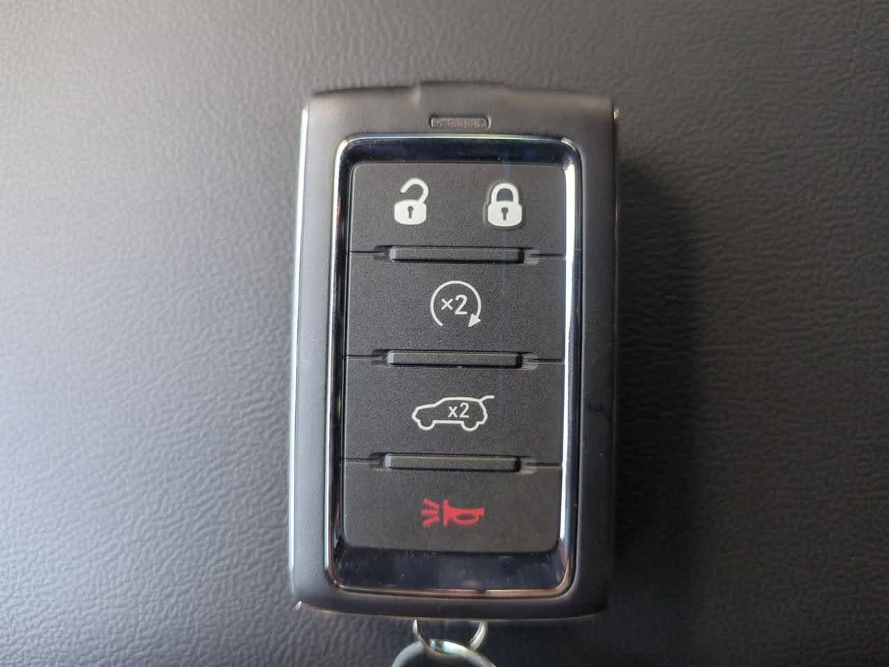 Thumbnail: 2025 Jeep Grand Cherokee - 36