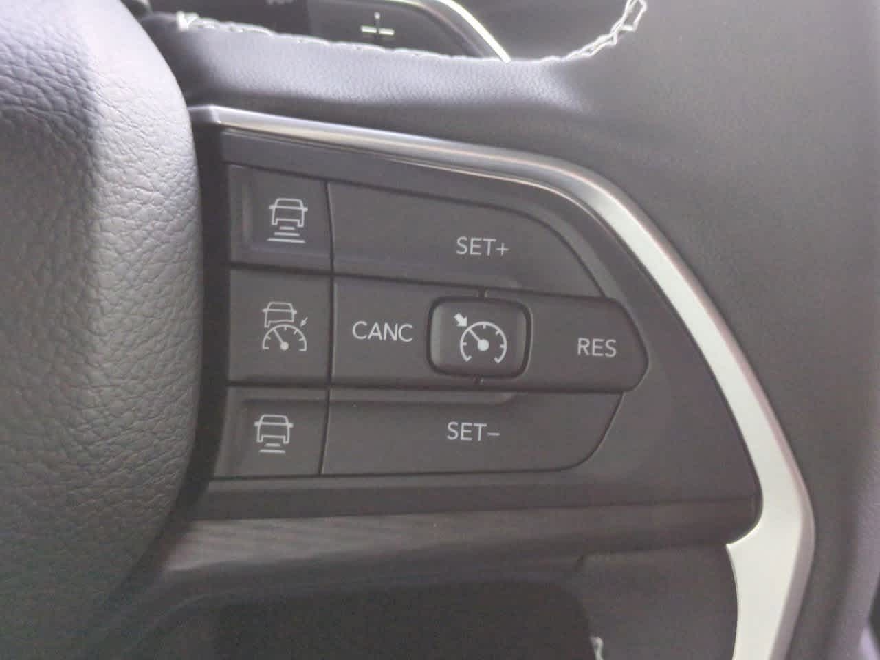 Thumbnail: 2025 Jeep Grand Cherokee L - 26