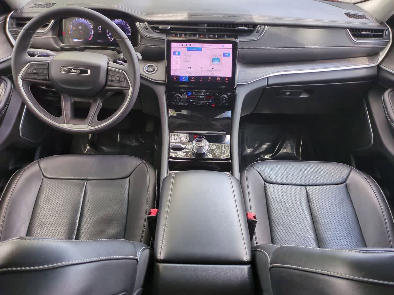 Thumbnail: 2023 Jeep Grand Cherokee - 16