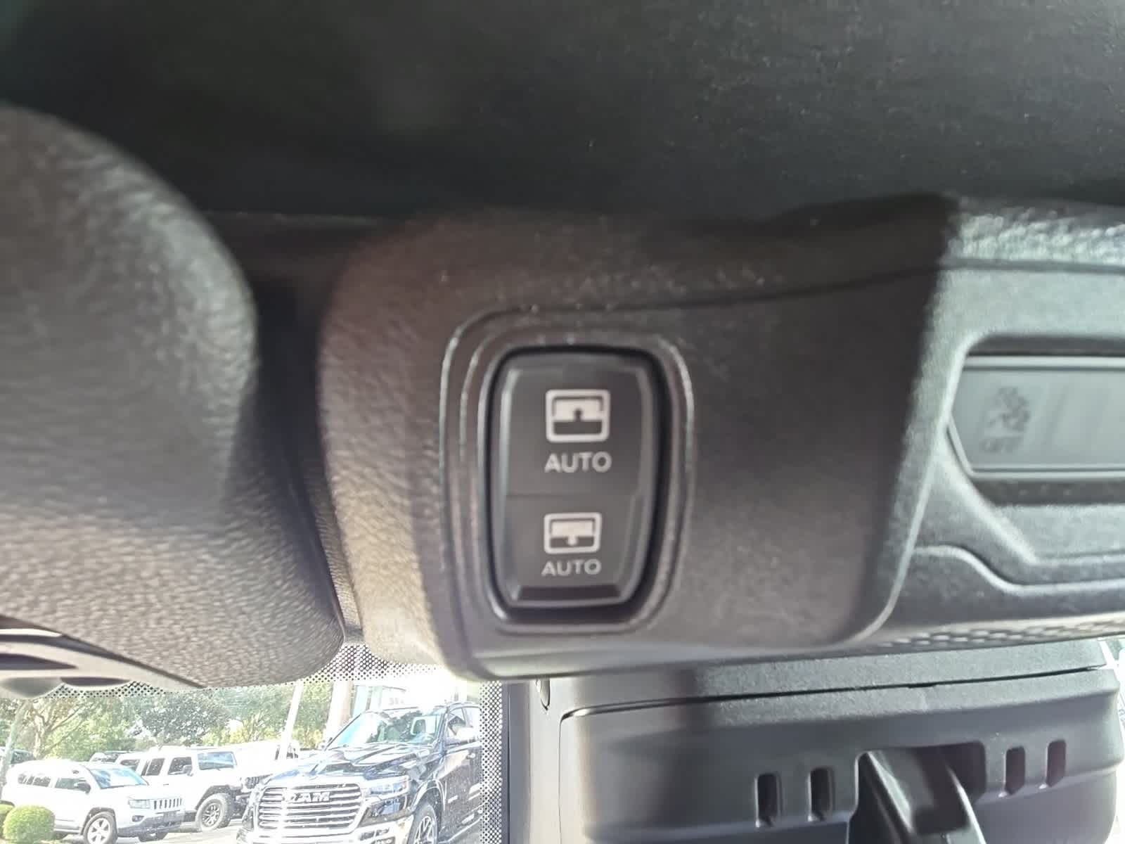 Thumbnail: 2024 Jeep Wrangler - 6