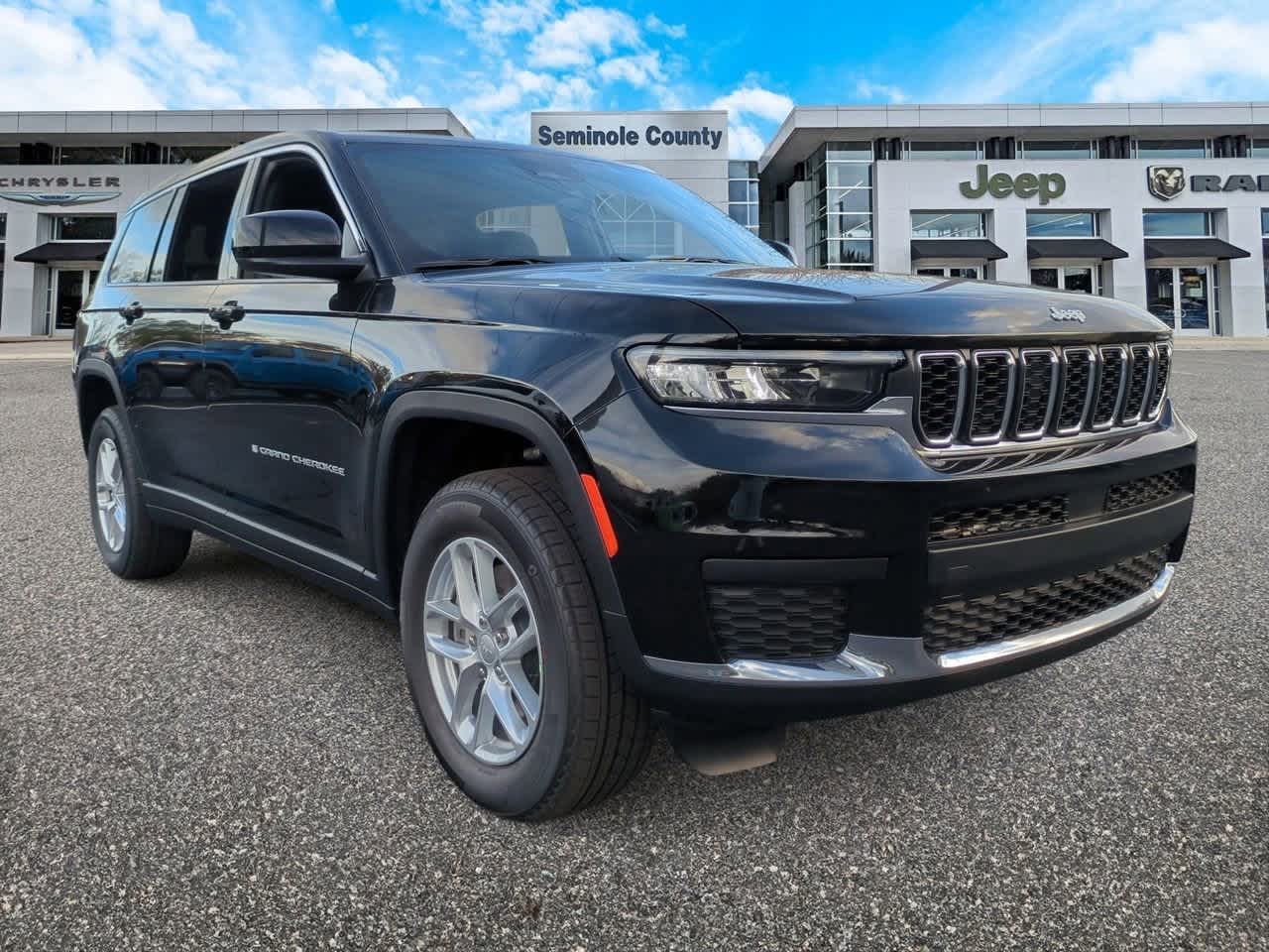 Thumbnail: 2025 Jeep Grand Cherokee L - 2
