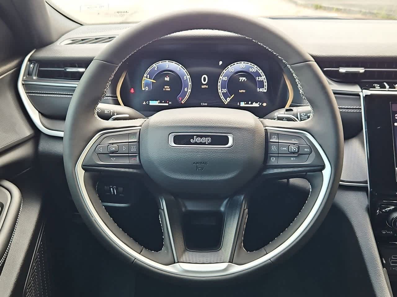 Thumbnail: 2025 Jeep Grand Cherokee L - 23