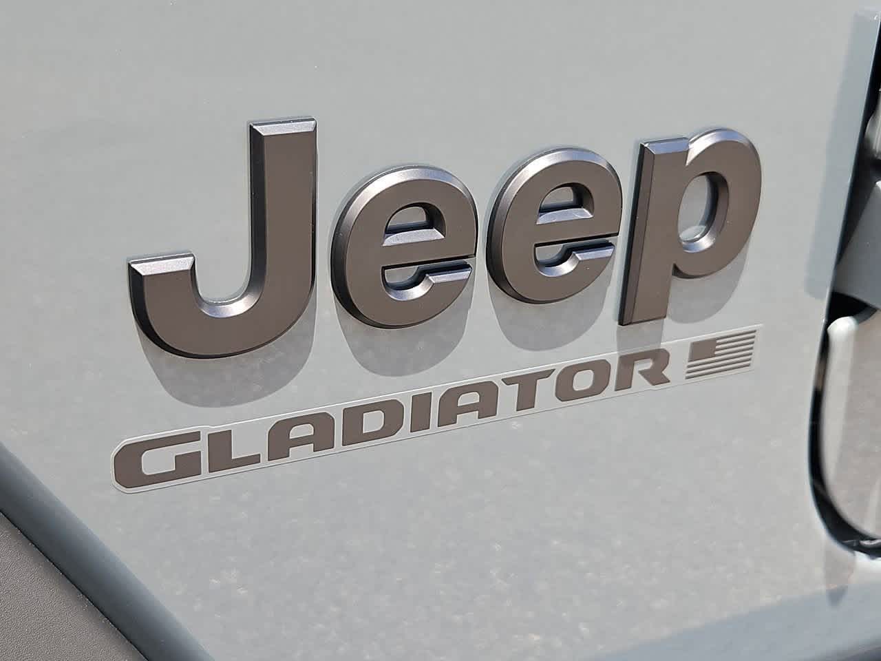 Thumbnail: 2025 Jeep Gladiator - 12