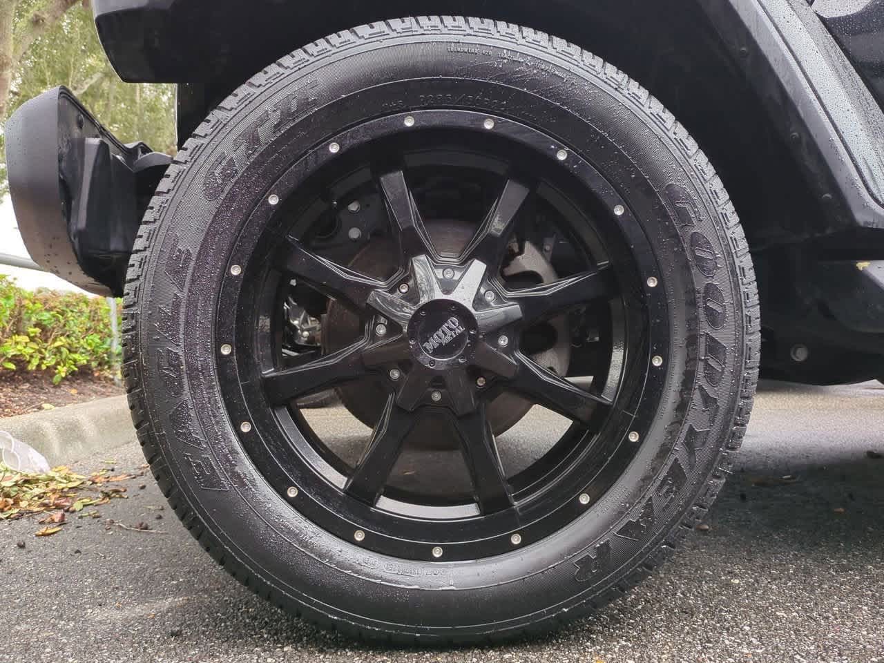 Thumbnail: 2020 Jeep Wrangler - 14