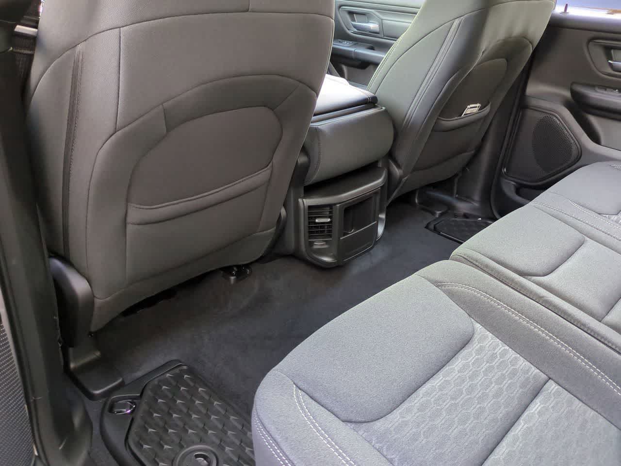 Thumbnail: 2026 RAM 1500 - 18