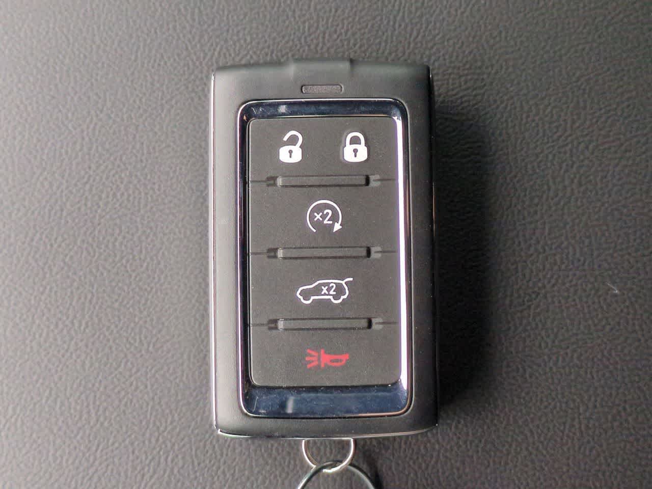 Thumbnail: 2025 Jeep Grand Cherokee - 34