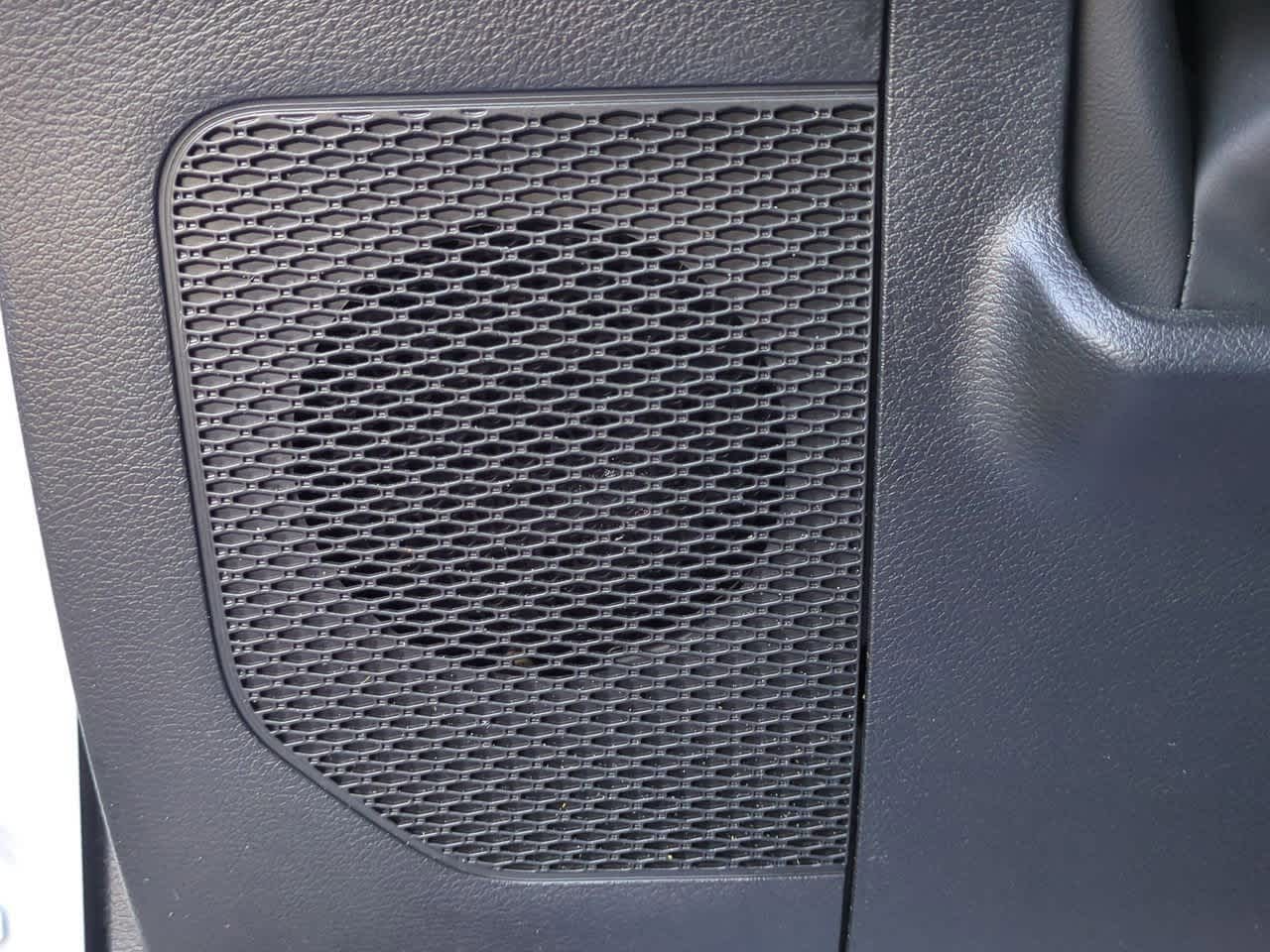 Thumbnail: 2022 Jeep Gladiator - 30