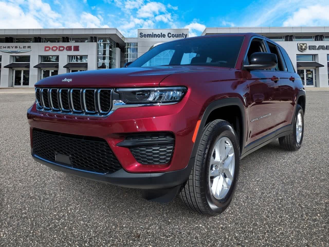 Thumbnail: 2025 Jeep Grand Cherokee - 4