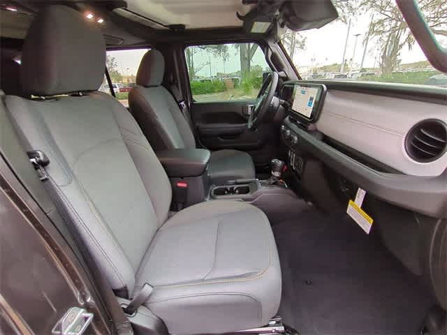 2025 Jeep Wrangler Sport S 22