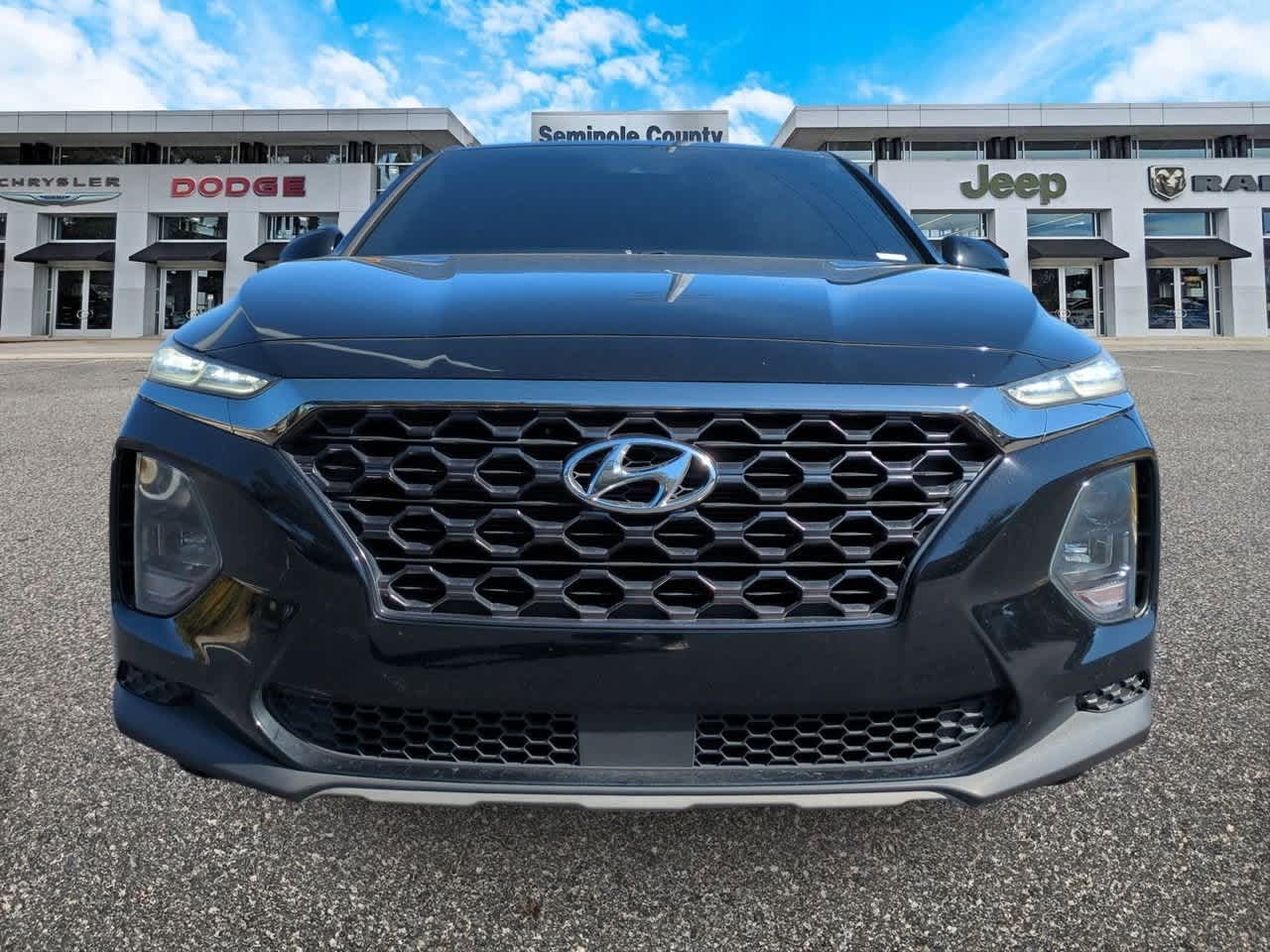 Thumbnail: 2019 Hyundai Santa Fe - 3