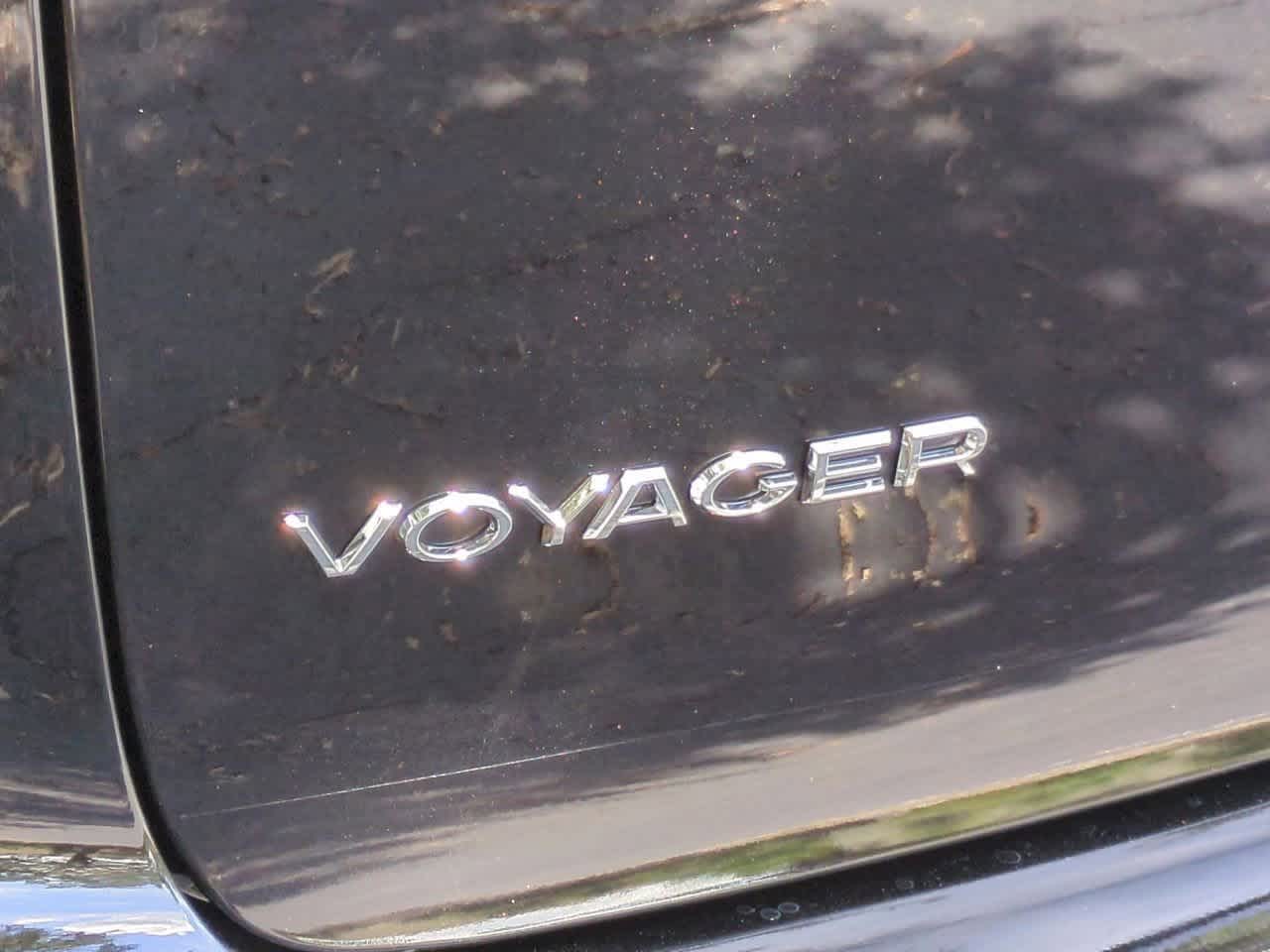 Thumbnail: 2026 Chrysler Voyager - 13