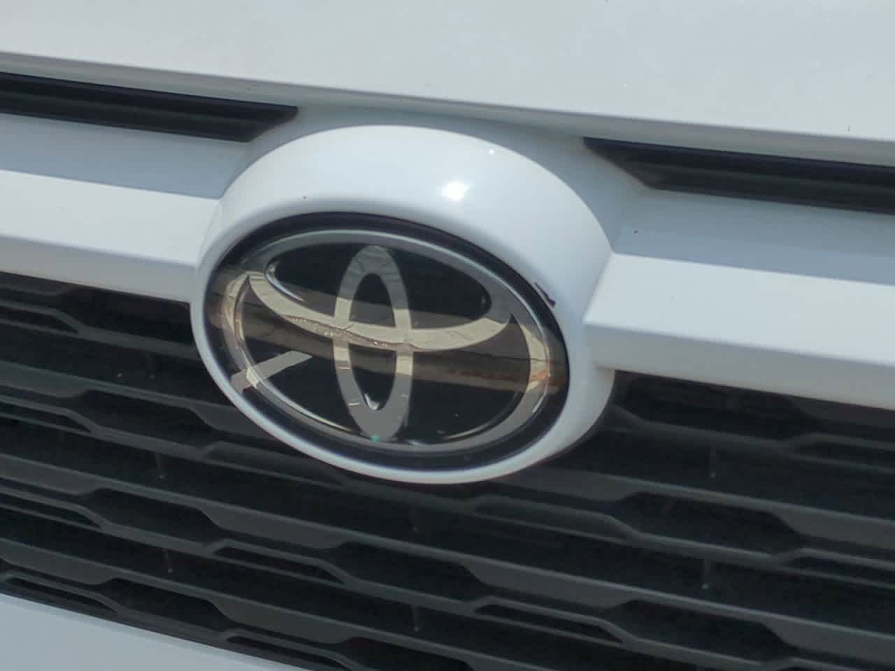Thumbnail: 2024 Toyota RAV4 - 12